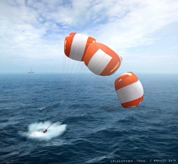 TDSII touches Down in the Baltic Sea after a successful mission. Image: Carsten Brandt.